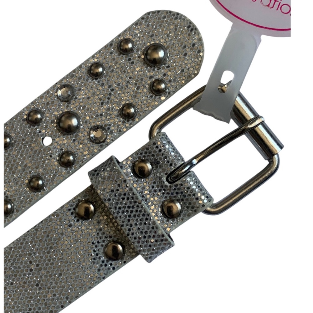 Girls Metallic Silver Belt